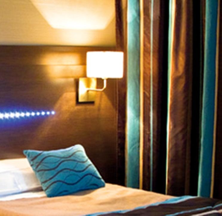 Hôtel Helgon - Lourdes Pyrénées Extérieur photo